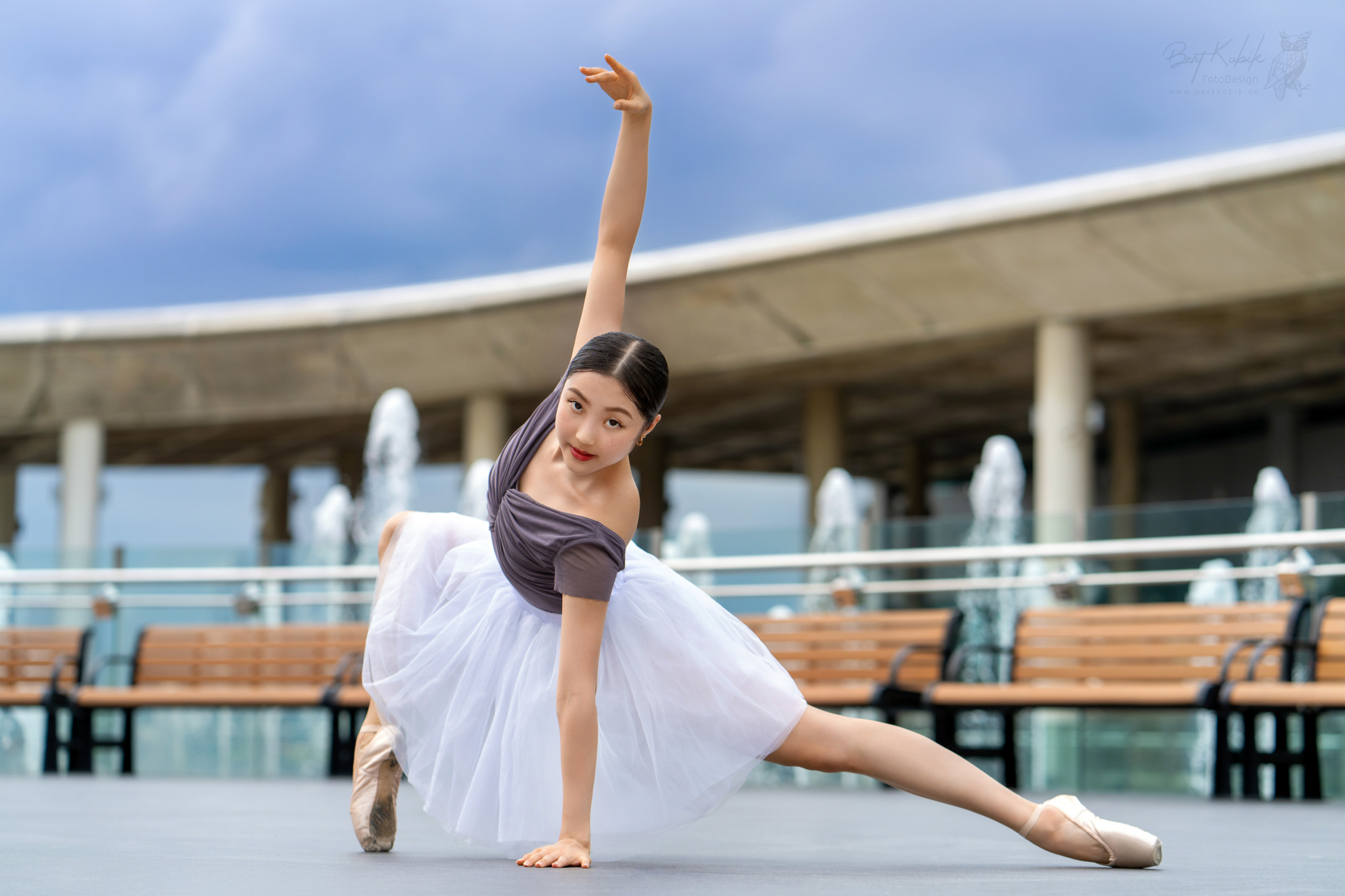 Modell · Singapur · 2025 · Aktuell — Foto Bert Kubik